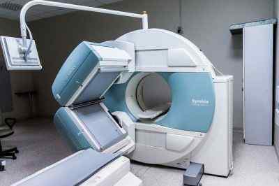 Unterschied zwischen einem CT -Scan und einem MRT -Scan