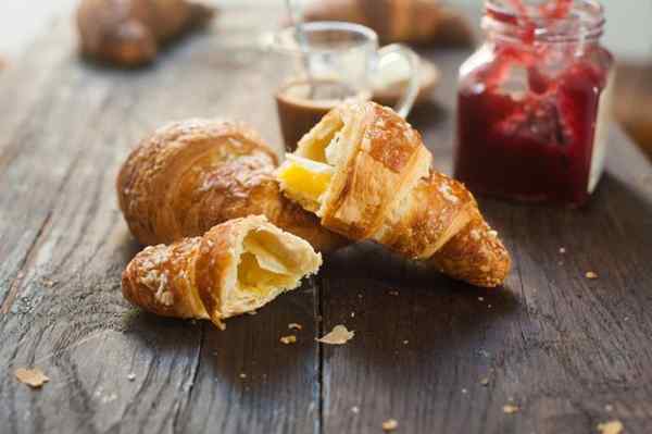 Perbezaan antara gulungan sabit dan croissant