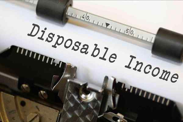 Diferencia entre ingresos desechables y discrecionales