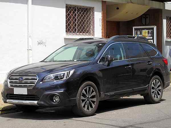 Perbedaan antara Forester dan Outback