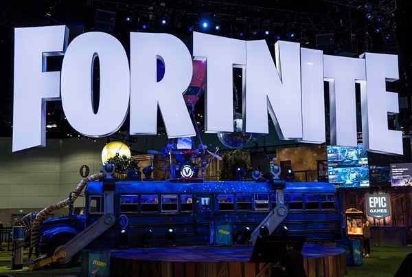 Różnica między Fortnite i Minecraft