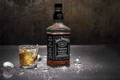 Różnica między Jacka Danielem a bourbonem