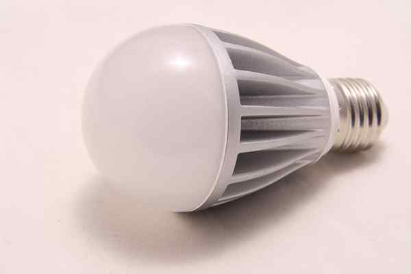 Différence entre l'ampoule LED et l'ampoule ordinaire