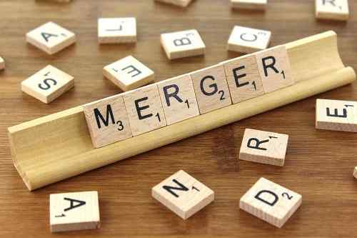 Perbedaan antara merger dan penggabungan