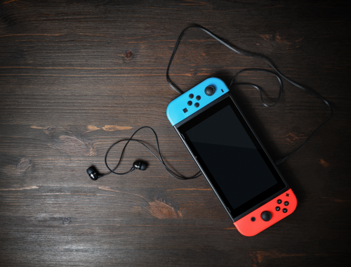 Différence entre Nintendo Switch et PS5
