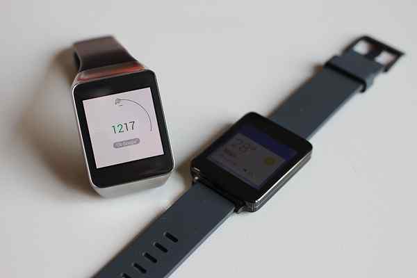 Unterschied zwischen Smartwatch und Fitness Tracker