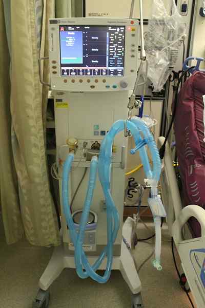 Perbezaan antara ventilator dan CPAP