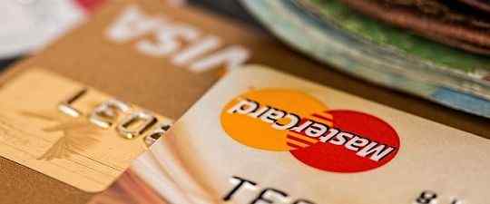 Perbedaan antara Visa dan MasterCard