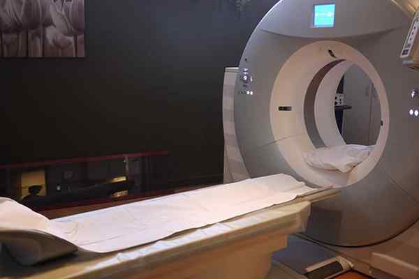 MRI vs. X-ray
