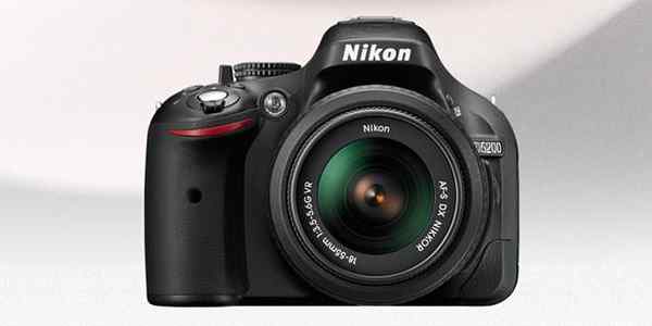 Nikon D5100 vs. D5200