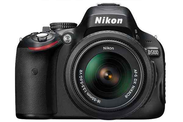 Nikon D5100 vs. D90