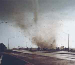 Diferencia entre la nube de embudo y el tornado