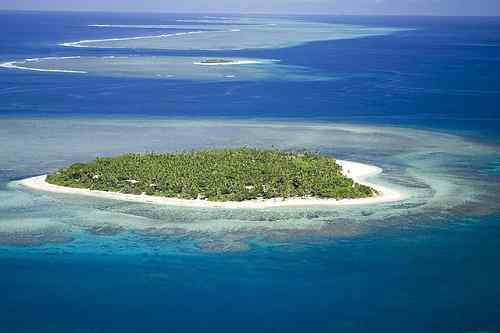 Perbezaan antara pulau dan benua