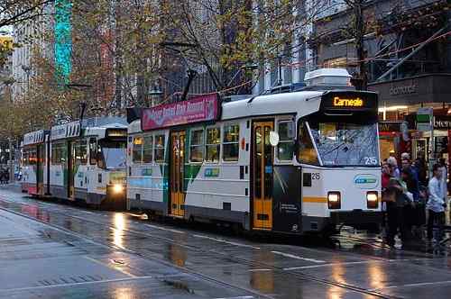 Différence entre trains et tramways