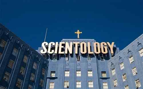 Perbedaan antara Scientology dan Ateism